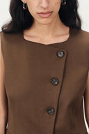 Claire ärmelloses Weste-Top mit schräger Knopfleiste und quadratischem Ausschnitt aus leichtem Anzugstoff