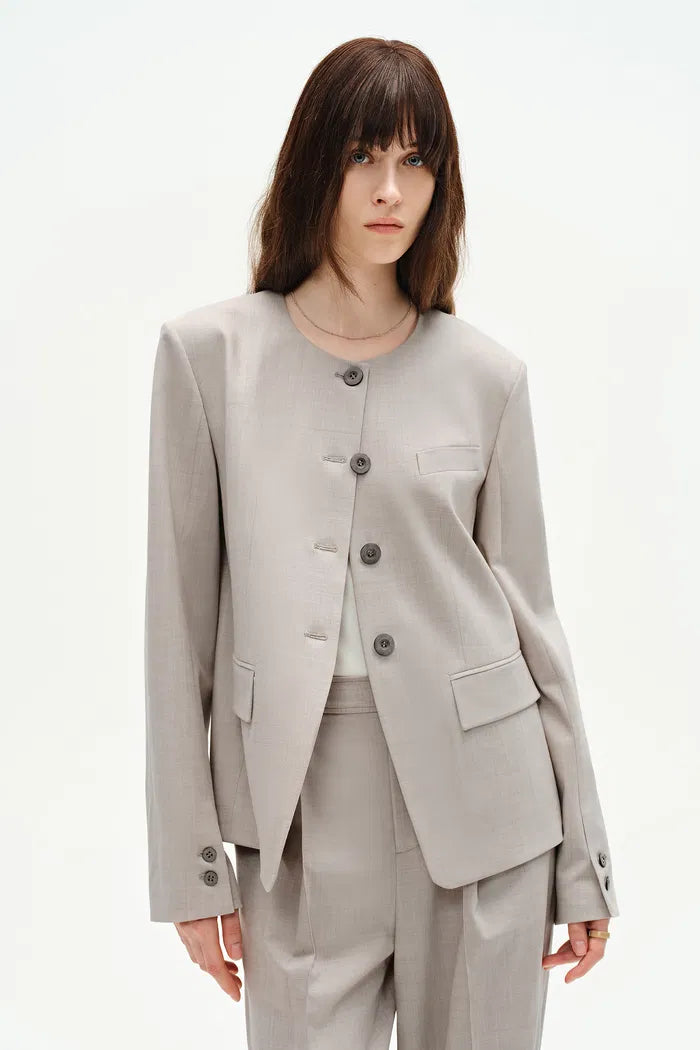 Aki Round Neck Suit Blazer in Merino Wool Blend – fbrq.com Aki Round Neck Suit Blazer in Merino Wool Blend – fbrq.com