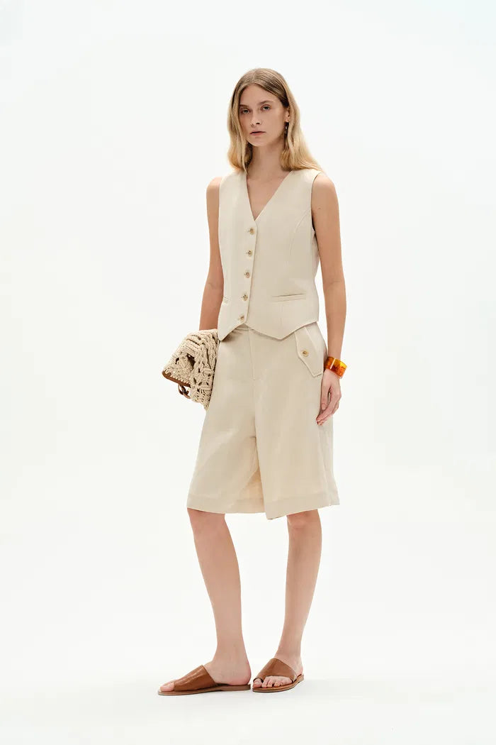 Evelyn Adjustable Back Belt Vest in Silk Linen – fbrq.com
