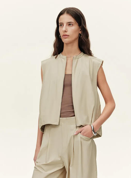 Sleeveless Tops