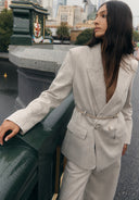 <a href="https://www.fbrq.com/collections/jackets-blazers-1950047989384876032">Blazers</a>