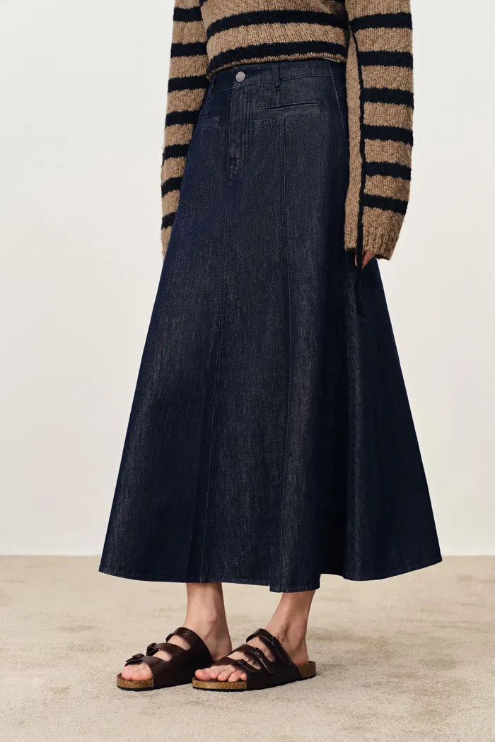Quilla Pocket Midi Skirt in Cotton Denim