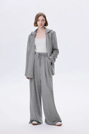 Completo coordinato blazer con cappuccio e pantaloni Daseasa in misto viscosa con cappuccio staccabile