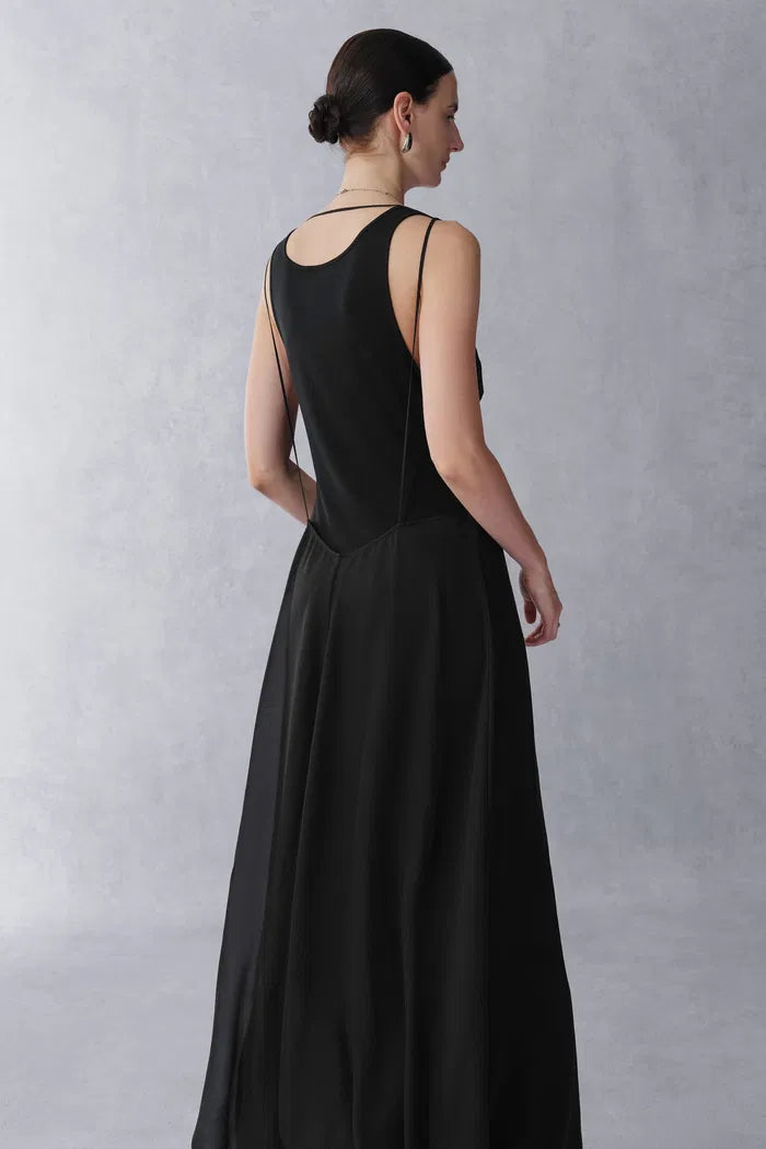 Ballet Layered Look Sleeveless Dress in Silk Wool Knit