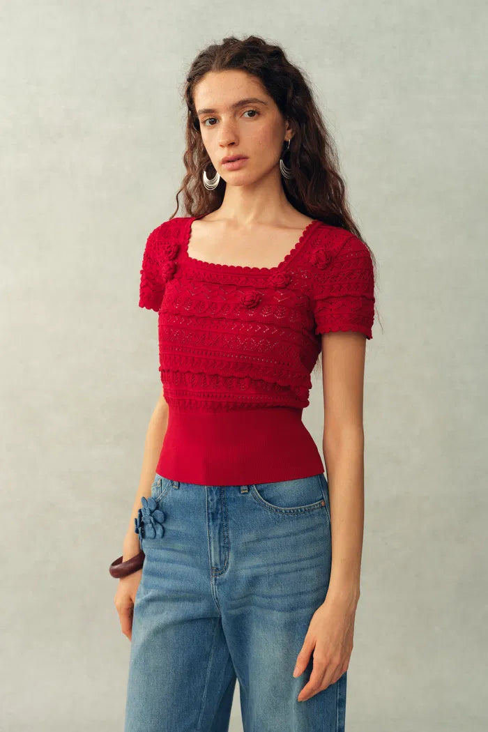 Leyla 3D Floral Short Sleeve Top in Cotton