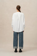 Blusa Lila con cuello alto en Tencel y algodón