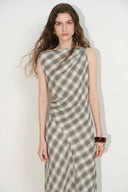 Phea Sculpted Plaid Dress in Seersucker