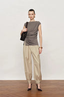 Top estructurado asimétrico Gemma en mezcla de algodón y seda de morera