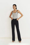 Jeans acampanados turcos Cathy en denim turco elástico