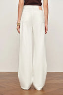 Alma Barrel Straight Leg Jeans in Lightweight Lyocell Blend Denim