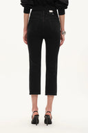 Vanguard Capri Jeans in Microelastic Denim