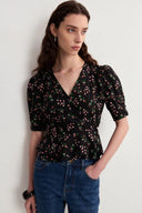 Irisa Blumenbluse aus mattem Maulbeerseiden-Crêpe