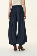Bonnie Handwork Pleats Balloon Jeans in Acetate Tencel Denim
