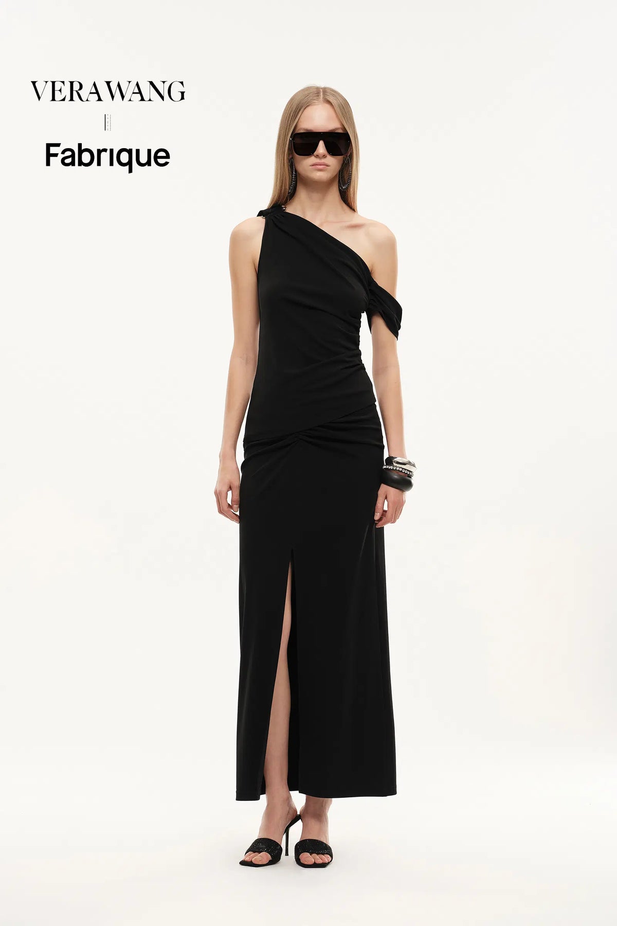 Overture One-Shoulder Ruched Top in Four Way Stretch Fabric – fbrq.com