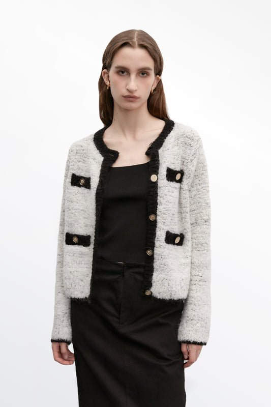 Intriguing Knitted Cardigan in Cashmere Blend