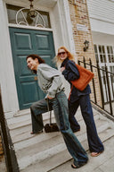 Mia Zweifarbige Jeans mit Einsätzen aus Baumwoll-Denim