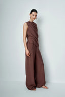 Phoebe Französisches Wasserfallausschnitt Ärmelloses Top und Weite Hose im passenden Set aus Dry Silk
