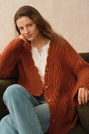 Aki Gezackter Ausschnitt Transparenter Cardigan in leichtem Mohair Zopfmuster