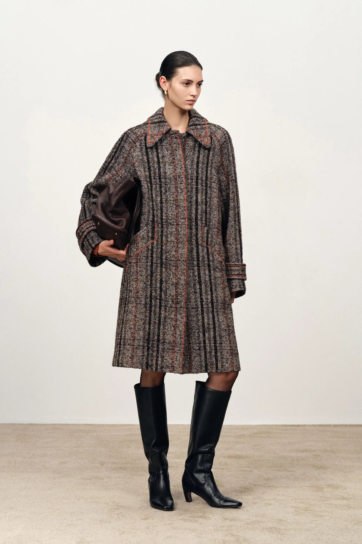 Oakley Check Coat in Merino Wool Tweed – fbrq.com