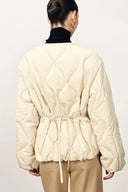 Giacca trapuntata senza collo Colton in piuma d'oca ad alta densità con fodera in grafene