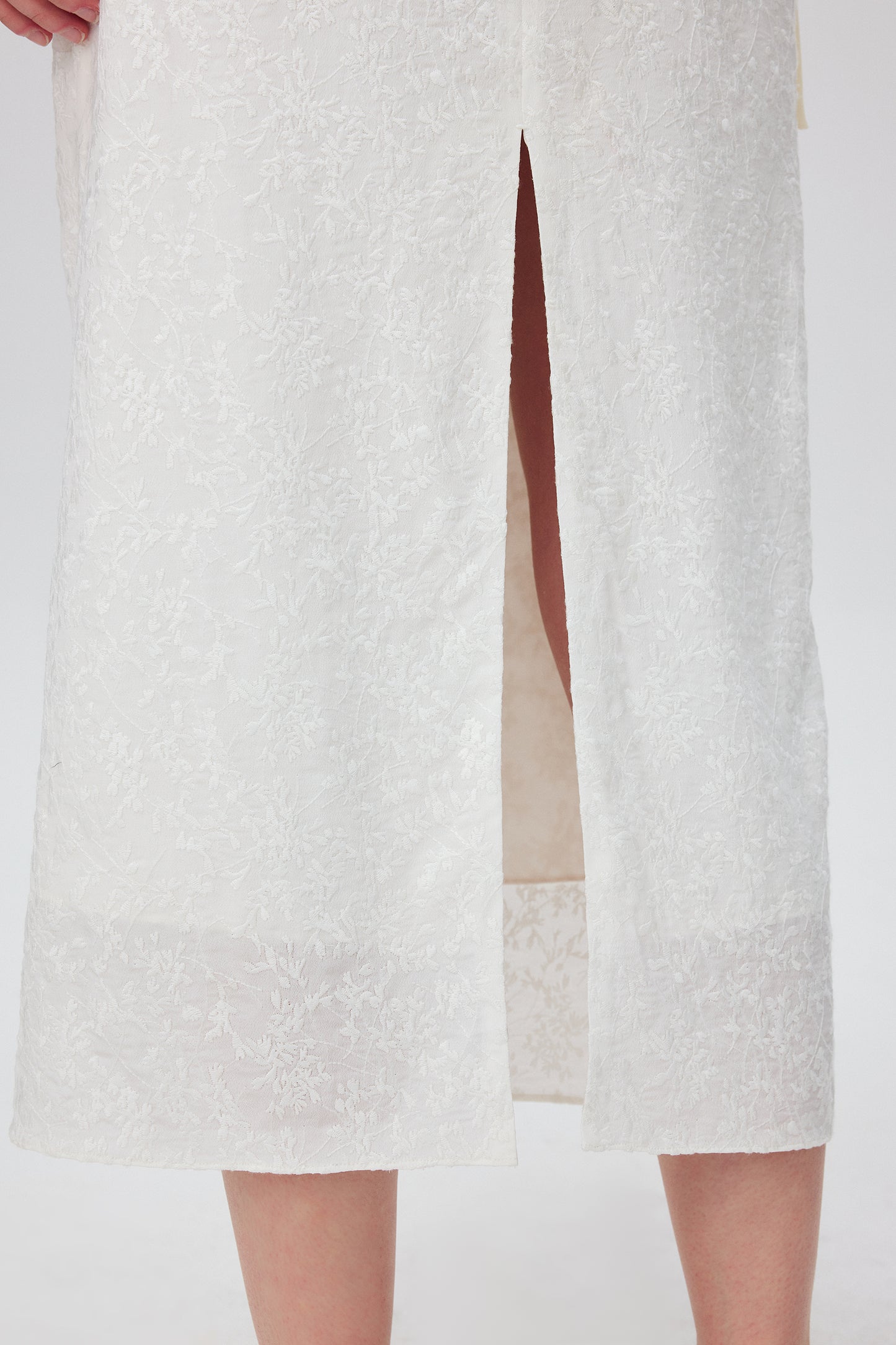 Tishri Embroidered Skirt in Silk Crepe De Chine