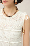 Sibilla Maxikleid mit Mehrfach-Stickerei und Häkelarbeit aus Baumwollstrick