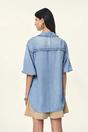 Chemise Judy à manches bouffantes avec volants en denim lyocell