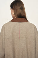 Jaket Besbol Tweed Dakota dalam Bulu