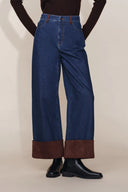 Coora Jeans mit Wildlederbündchen und geradem Bein aus Baumwoll-Denim