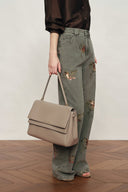 Rialto Doppelte Klapp-Handtasche aus genarbtem, hochwertigem Rindsleder