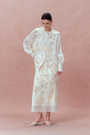 Conjunto a Juego de Blusa y Falda Aniyah con Amapolas Pintadas a Mano en Seda de Doble Capa