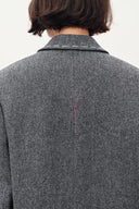 Blazer Ava con cuciture a contrasto lavorate a mano in lana merino australiana