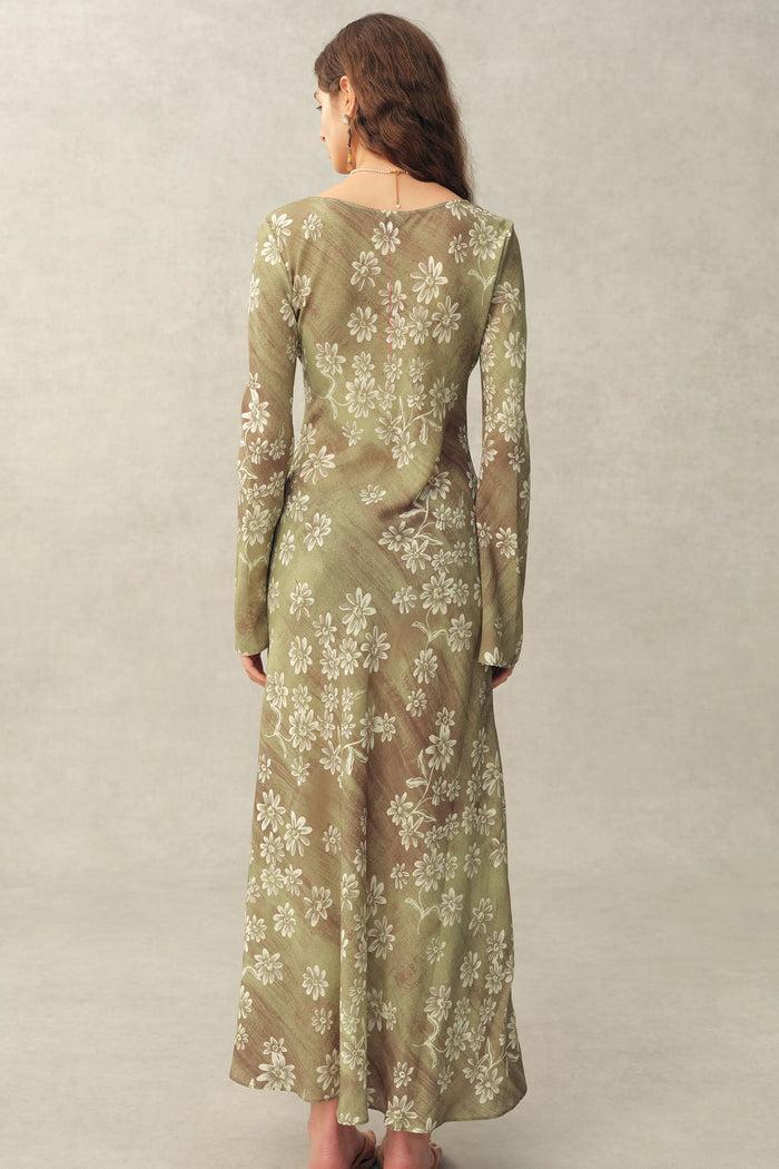 viscose maxi dress sleeves HiCCUP Striking chain print design creates a sophisticated visual statement Elegant V Iris Handpainted Floral Long Sleeve