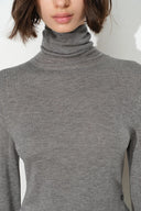 Edith Oberteil mit asymmetrischem Saum aus Wollmischgewebe