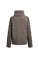 Maglione Ember in jacquard con ricami a mano raffiguranti tralci e collo a sciarpa