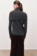 Pull en laine avec écharpe amovible Classon en mérinos-cachemire maille fine