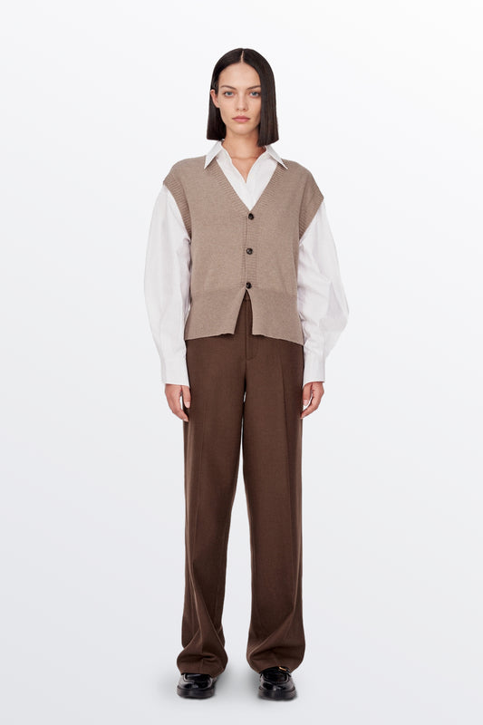 Delia V-Neck Vest in Wool-Cotton Blend