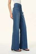 Jeans Billie de pierna recta con trenzado a mano en denim elástico ligero