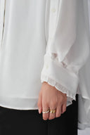 Faustine Bluse mit abnehmbarem Schleifenkragen aus Seiden-Georgette