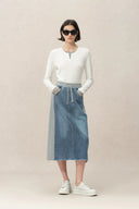 Falda midi Elvin patchwork en denim de algodón