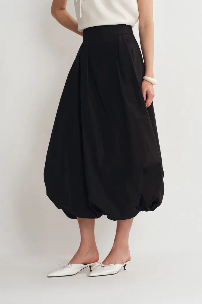 Tulip Balloon Skirt – fbrq.com Tulip Balloon Skirt – fbrq.com