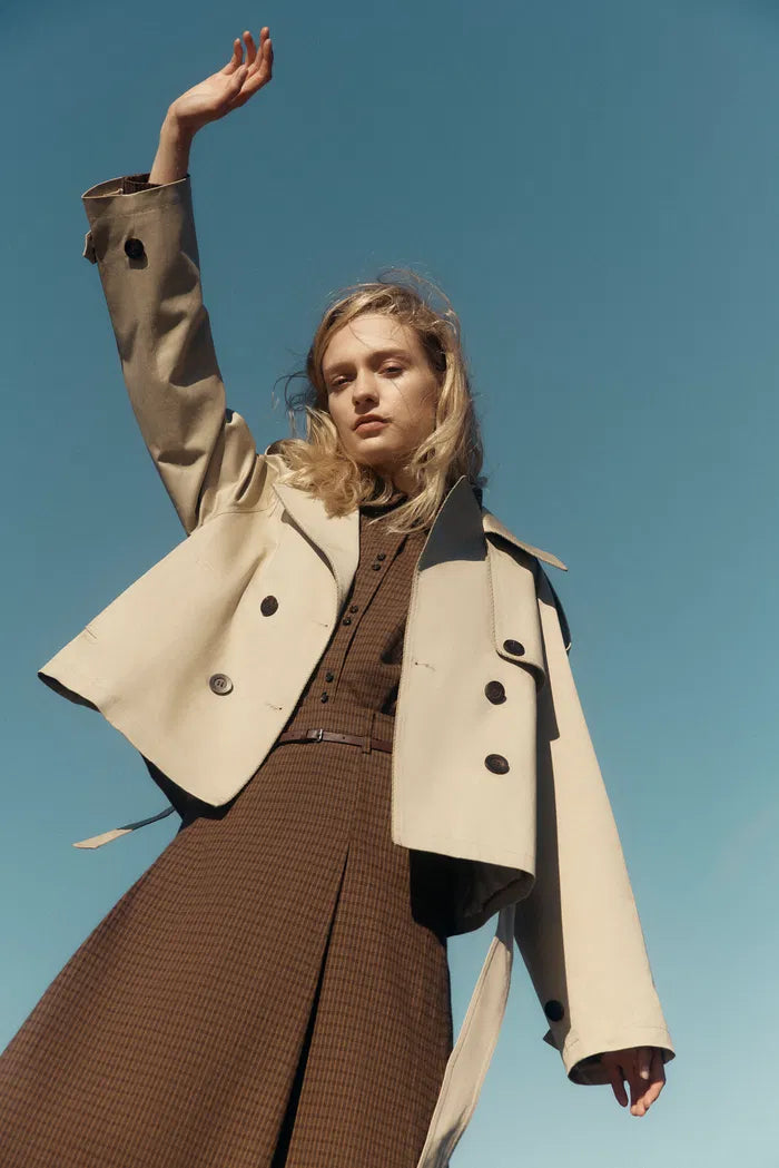 Beatrice Wind and Wrinkle Resistant Short Trench Coat in Cotton Stretch Twill