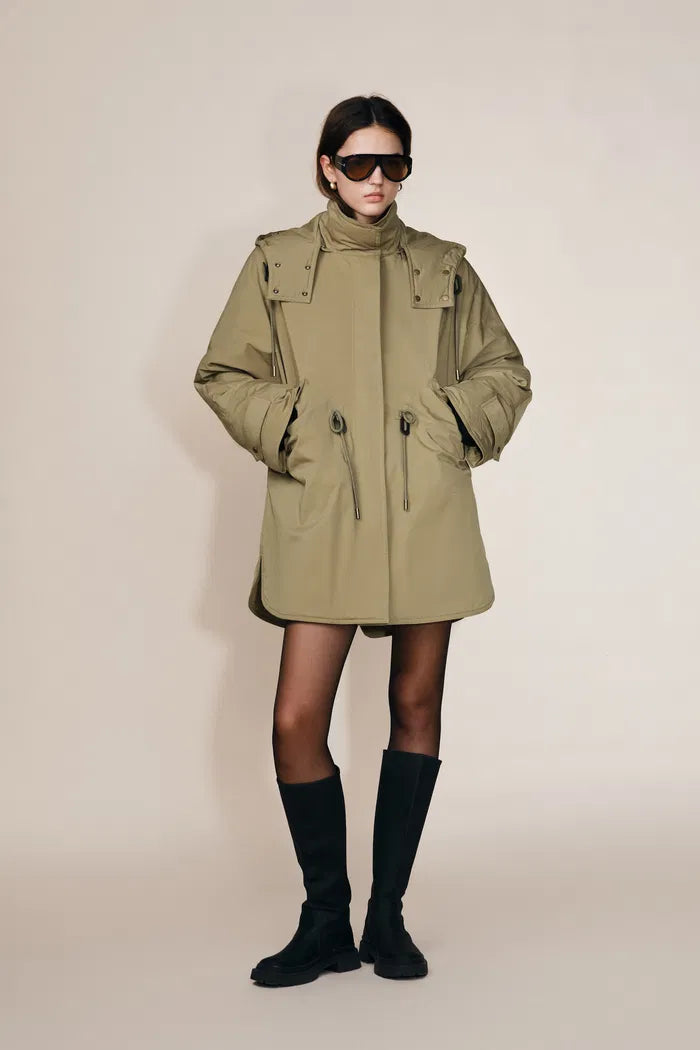 Casey Hooded Drawstring Lightweight Down Jacket in Crinkle Cotton Blend