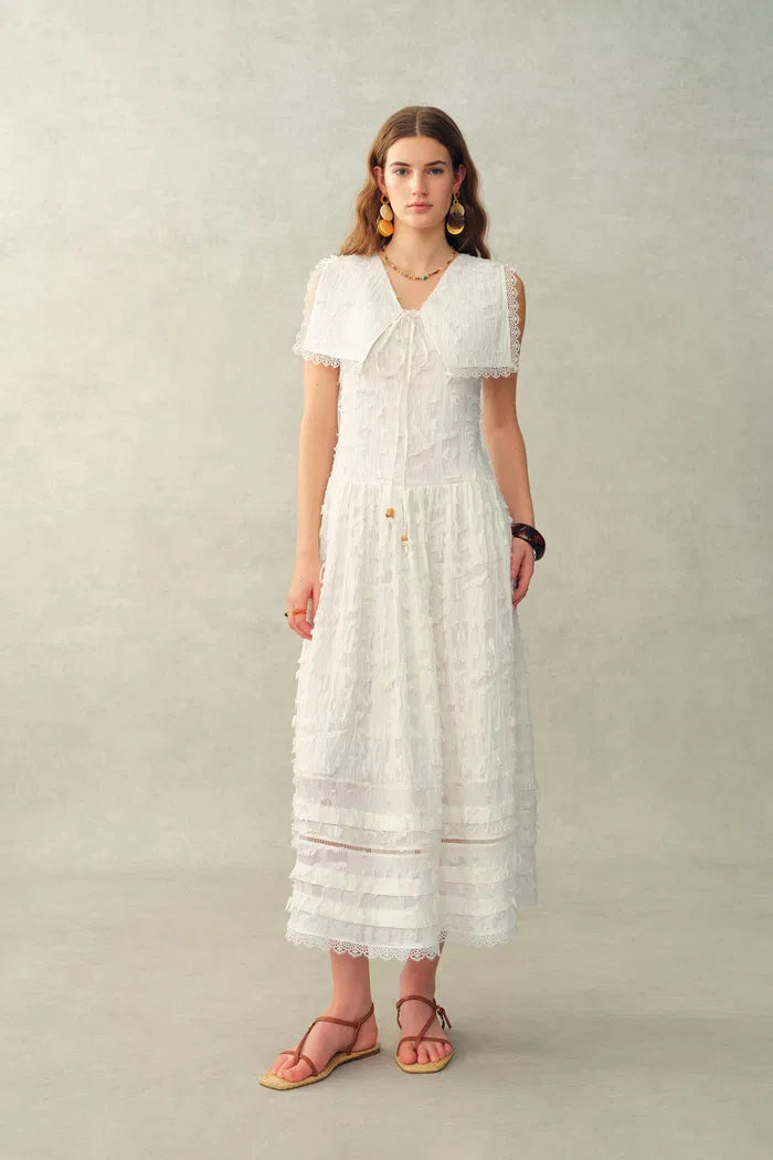 Geraldine Detachable Collar Sleeveless Dress in Jacquard Tassel