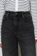 Jean court droit Grazia en denim de coton, orné de clous en cristal