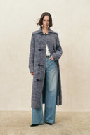 Langer Cardigan mit Hornknöpfen im Stil von Linnea aus Wollmischung