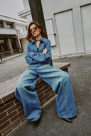 Manon Seams Soft Barrel Leg Jeans in Cotton Denim