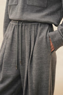 Miranda Plissierte Hose mit Kordelzug und weitem Bein aus Wollmischung