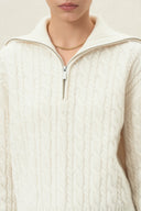 Naomi-Polo-Pullover aus Wollmischung mit Zopfmuster