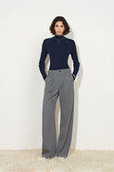 Norma graue Hose mit Kordelzug und geschwungenem Bein
